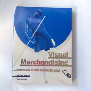 Visual Merchandising, textbook